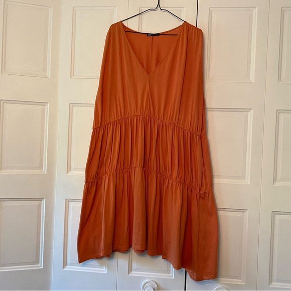 Zara dress sleeveless flowy midi style - Picture 1 of 3